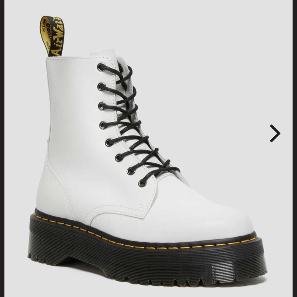 DR Martens JADON BOOTS SMOOTH LEATHER PLATFORM from Dr Martens. - Picture 6 of 6